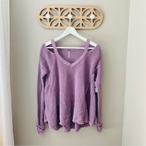 Free People Moonshine Cold Shoulder Fridge Sweater Purple Sz XS - Picture 1 of 9